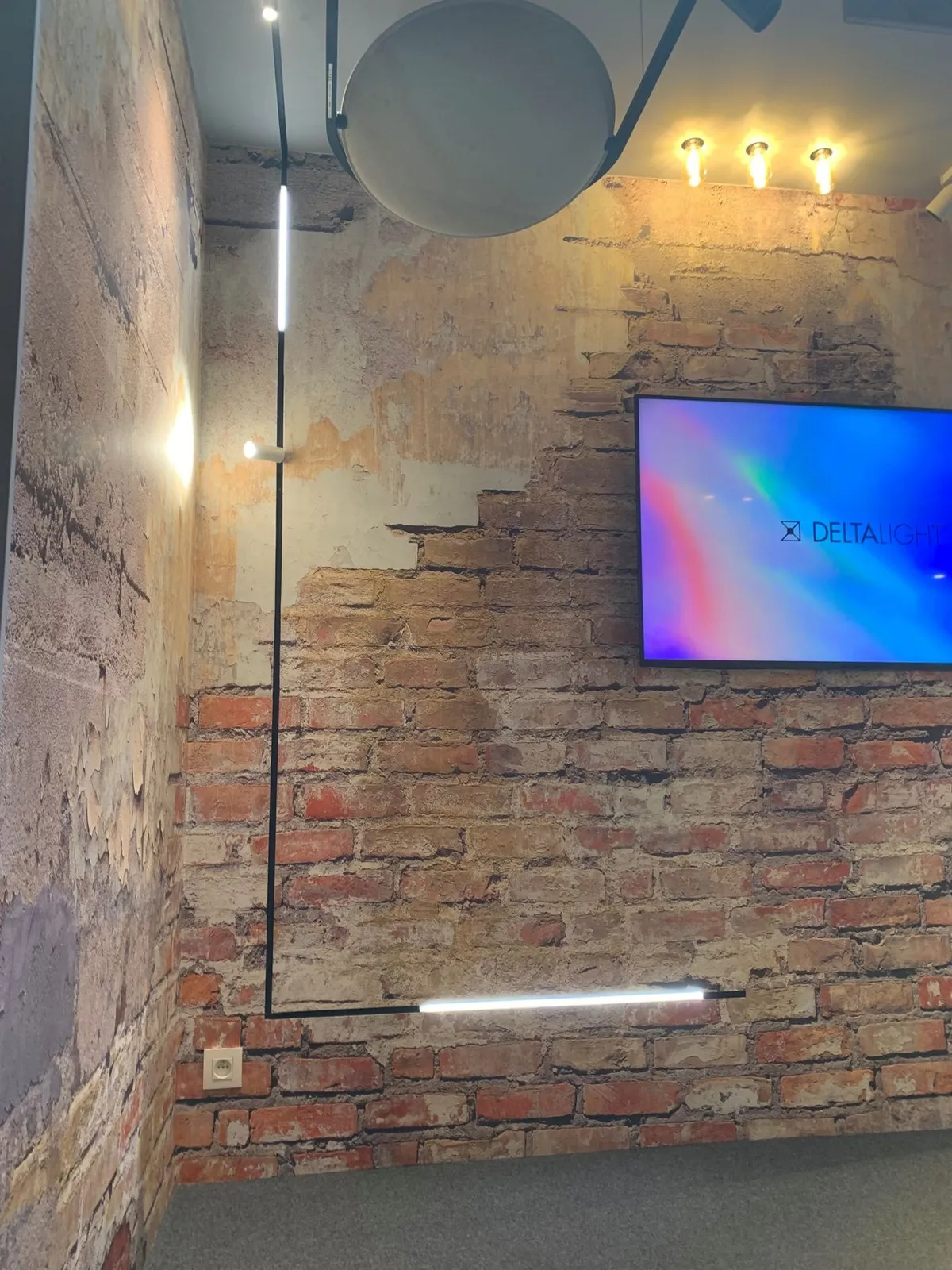 Ambiance Delta Light au showroom Domelec de Libramont — vue 2