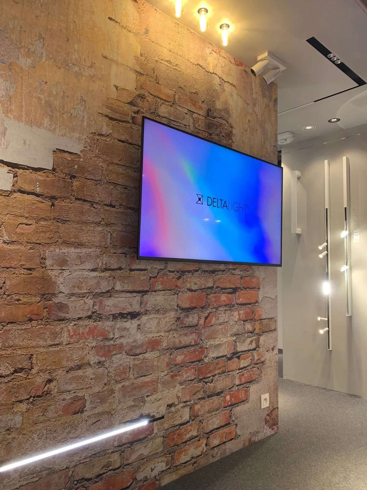 Ambiance Delta Light au showroom Domelec de Libramont — vue 4