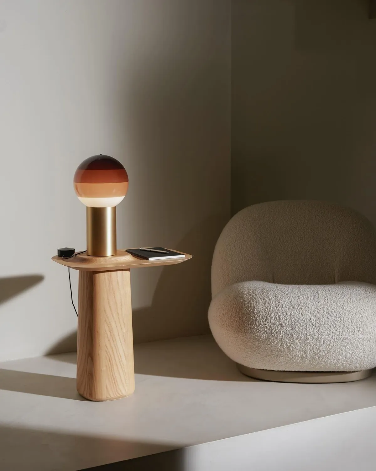 Ambiance Artemide / Marset au showroom Domelec de Libramont — vue 3